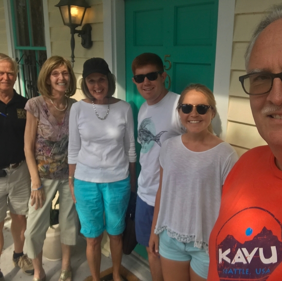 Meet your Posher, Michelle - Picture 3 of 8